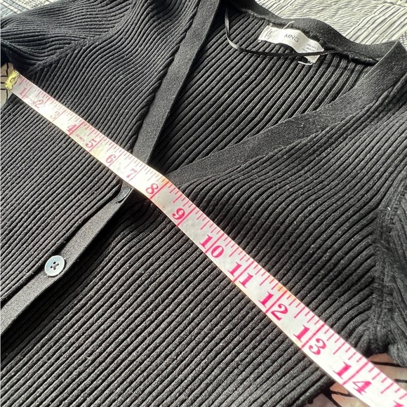 Mango Womens Black Ribbed V-Neck Preppy Prep Old Money Cardigan Sweater Small - Picture 9 of 13